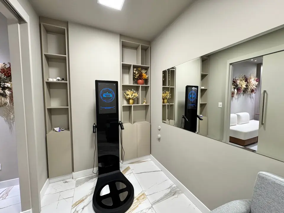 Sala com o aparelho de bioimpedância